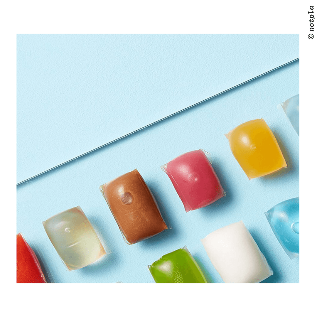 Single-use biodegradable Ooho sachet~HauteMatter