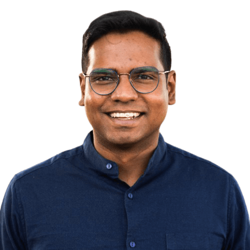 Headhsot of Darpan Sanghvi from Myglamm