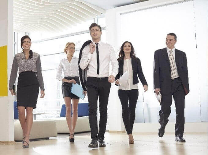 録画面接やリモート面接が最適！海外からの採用志望者を人工知能サービスで集める | AIさくらさん | AIチャットボット・アバター接客でDX推進