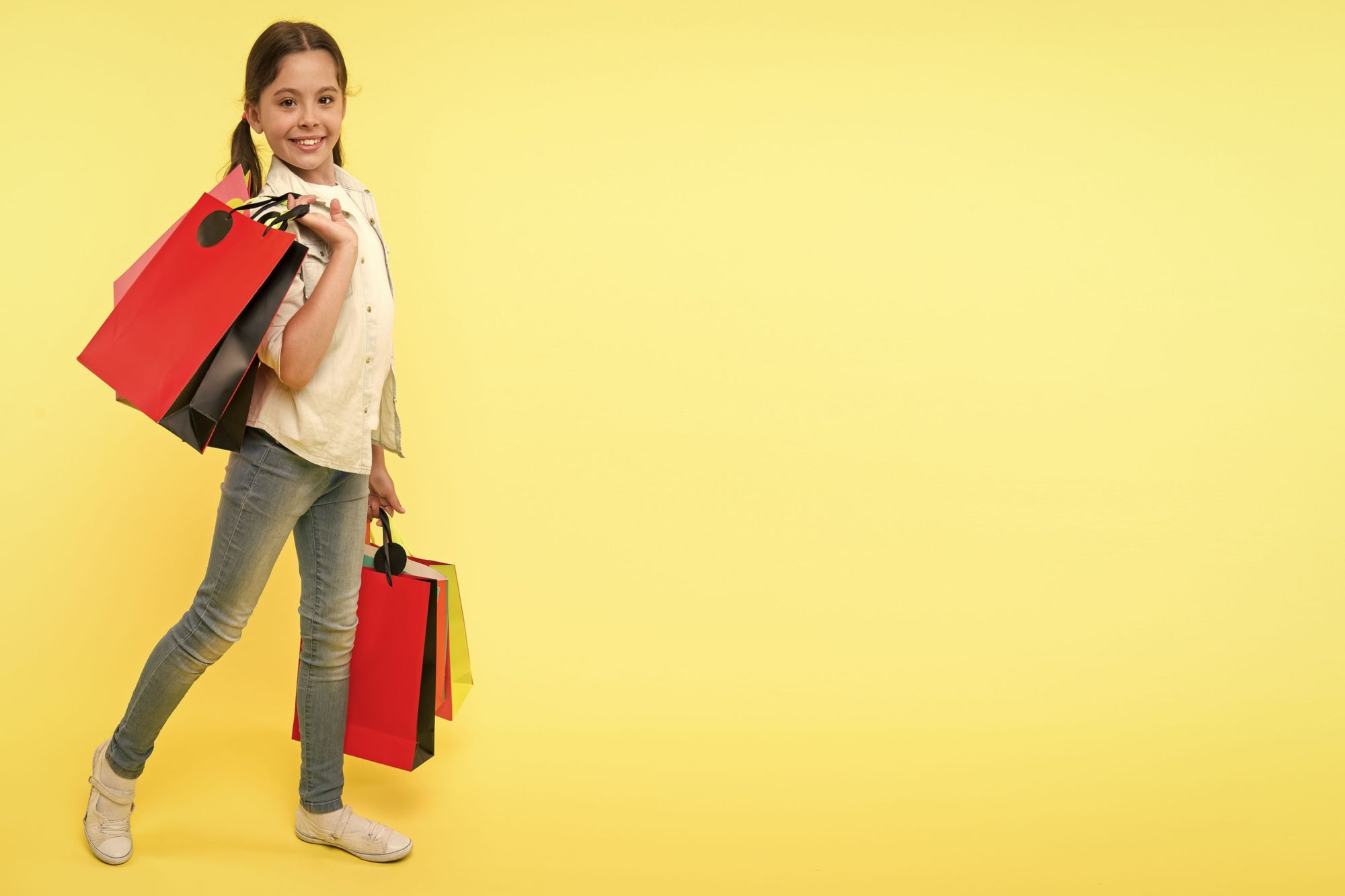 Financial Education Buy New Clothes or NewtoYou Clothes?