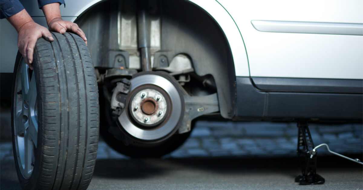 How Long Does An Oil Change And Tire Rotation Take 