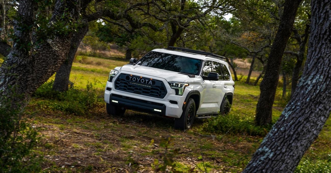 Best Year Toyota Sequoia | CarShtuff