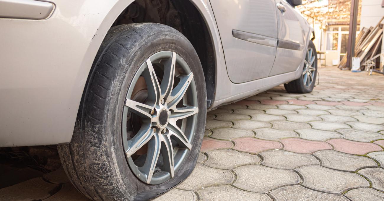 How Long Can A Car Sit On A Flat Tire? CarShtuff
