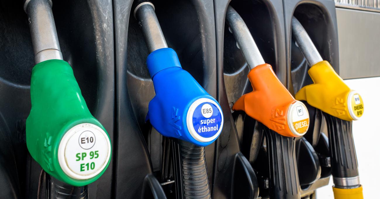 Can You Mix Ethanol And Gas In Your Car? CarShtuff
