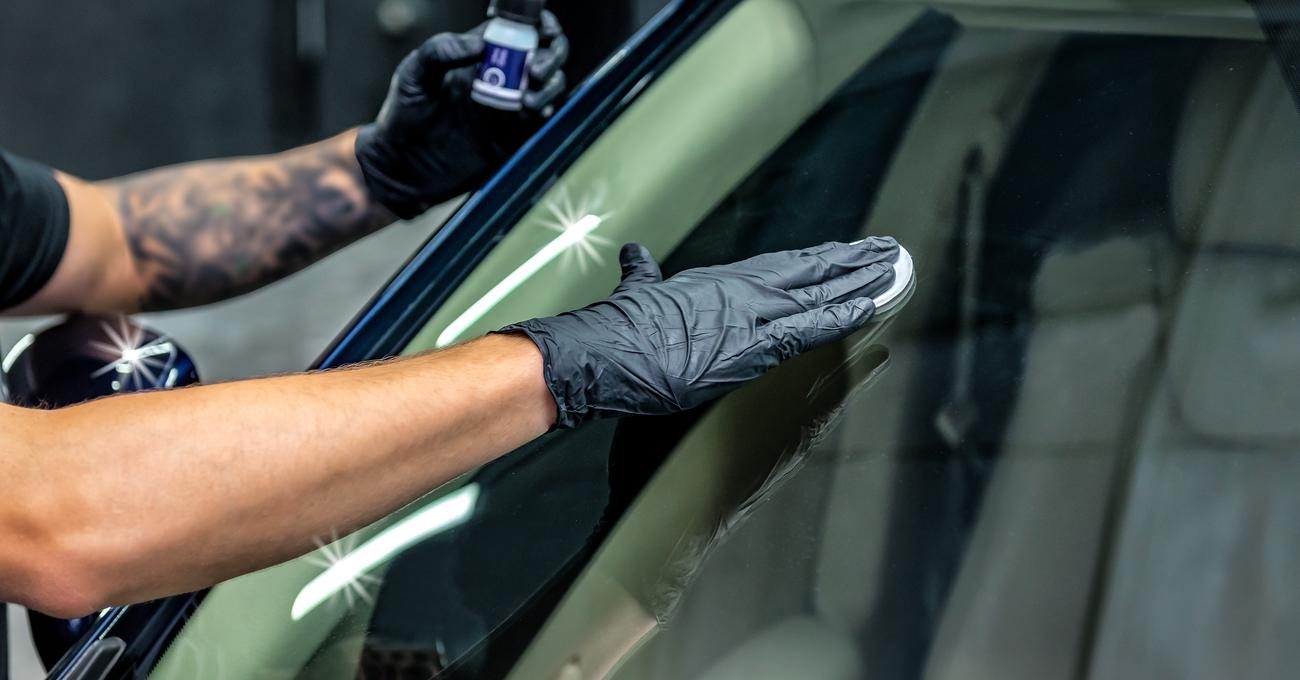 How To Get Window Paint Off Car Window