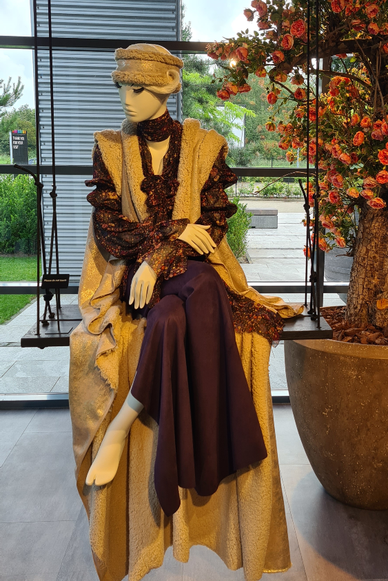 A mannequin standing