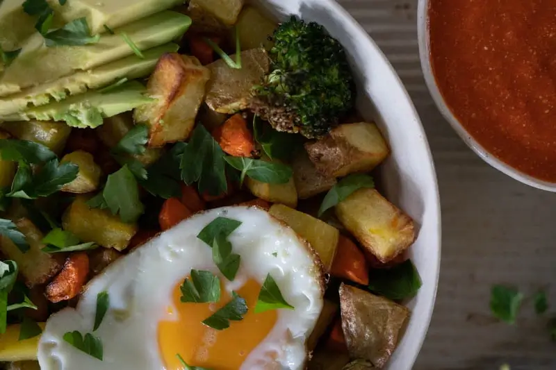 Roasted Vegetable Bowls with Red Pepper Sauce