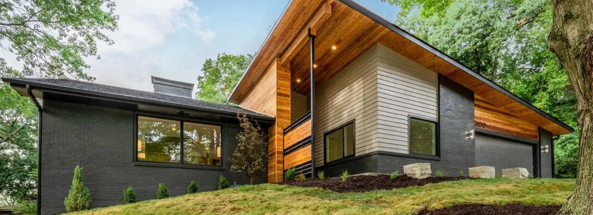 Custom Tiny Home Builders Des Moines & West Des Moines, IA Zenith