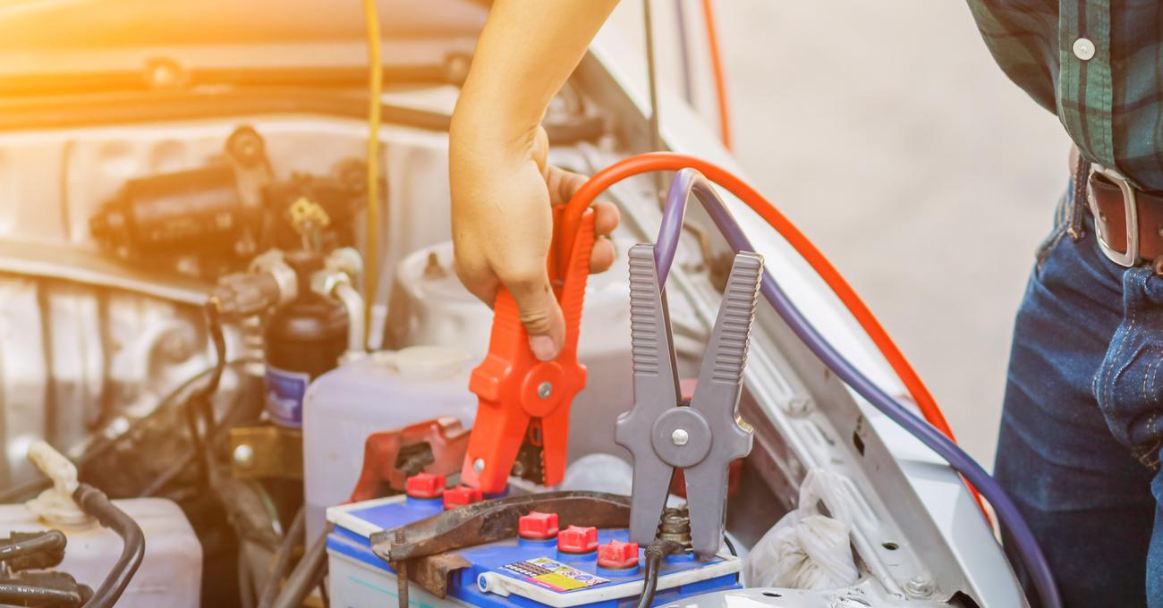 Can You Jump Start A Boat Battery From A Car? LakeWizard