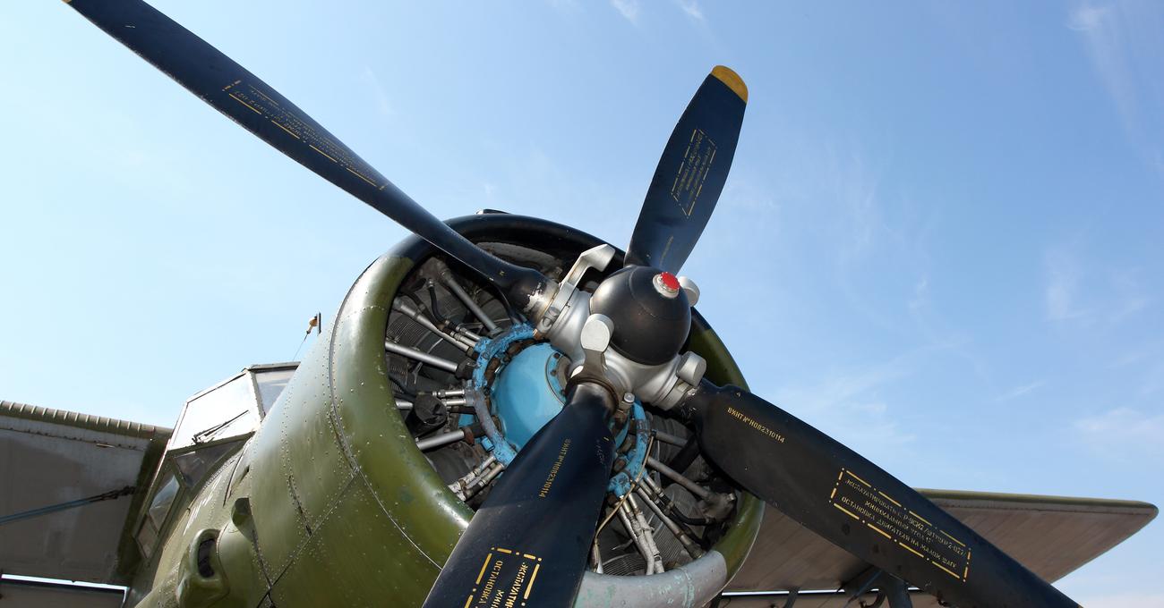 How Fast Does a Boat Propeller Spin? LakeWizard