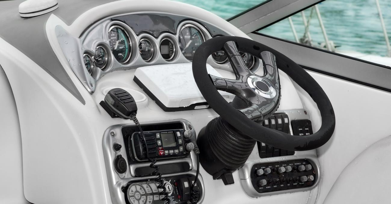 What Is The Helm Of A Boat? (Definition & Meaning) LakeWizard