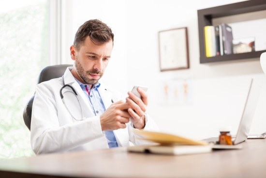 5 Steps for Successful HIPAA Compliant Secure Texting in Healthcare