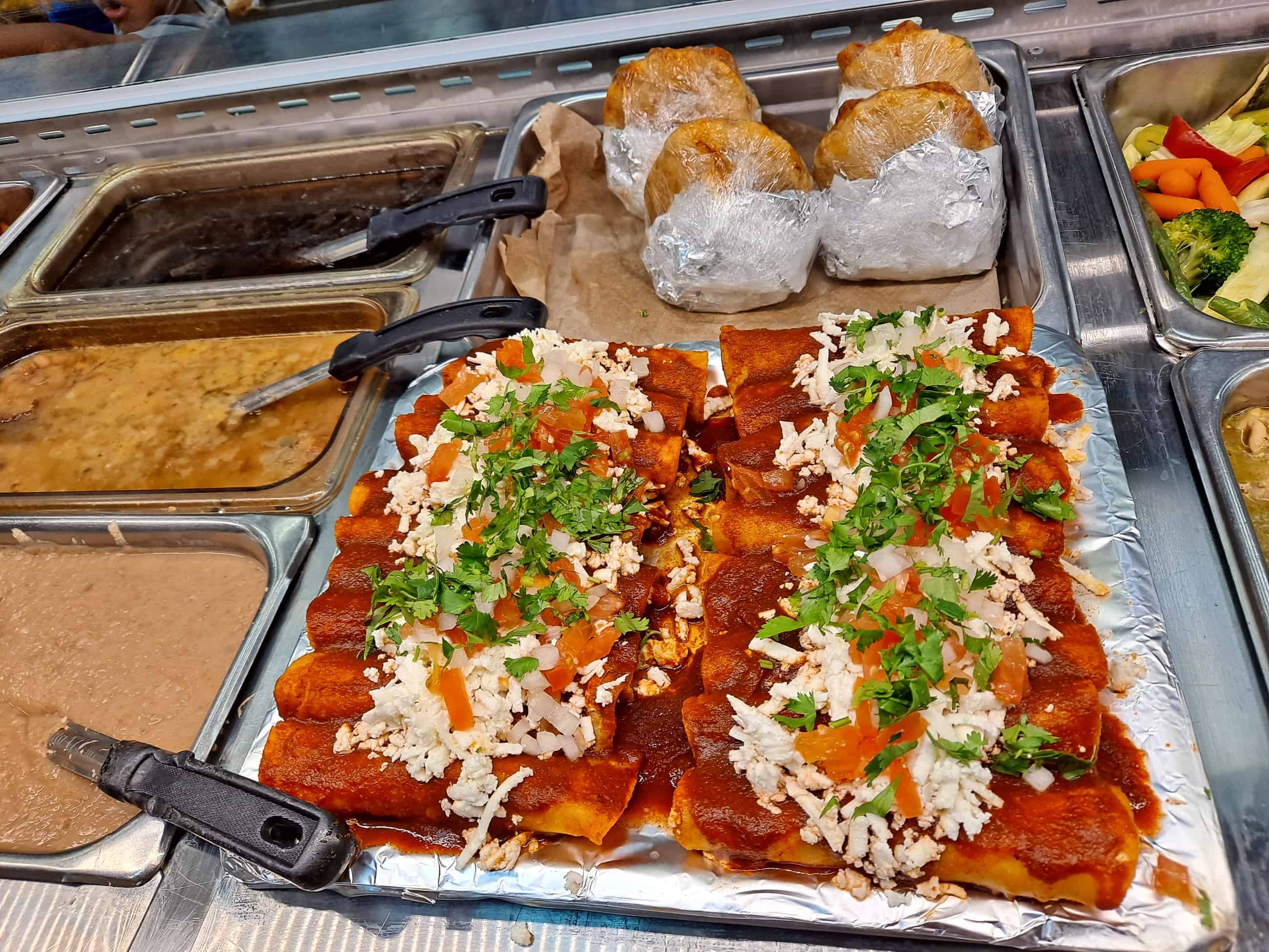 El Mirasol BakeryDeliGrocery