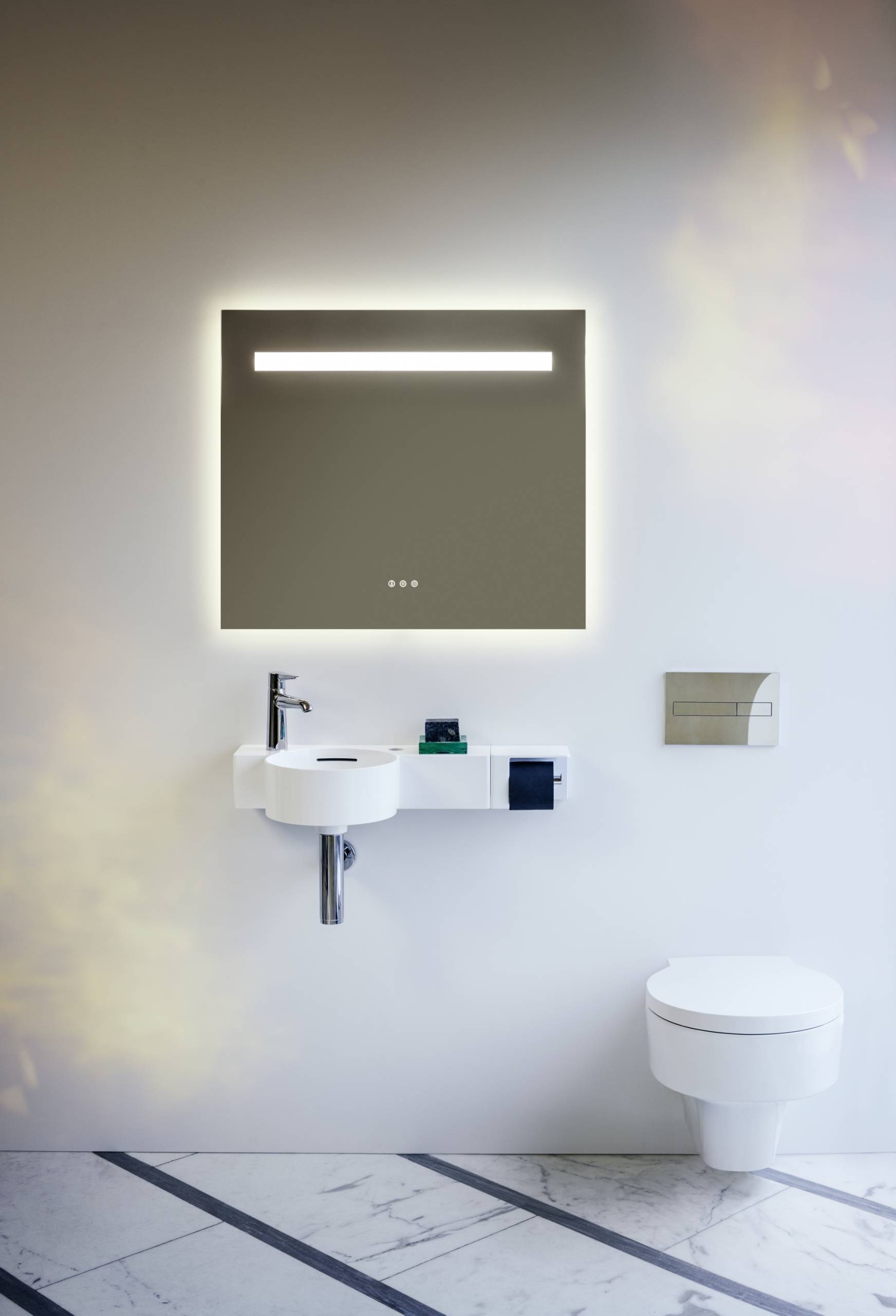 Narrow Small Ensuite Bathroom Ideas Elevate your space