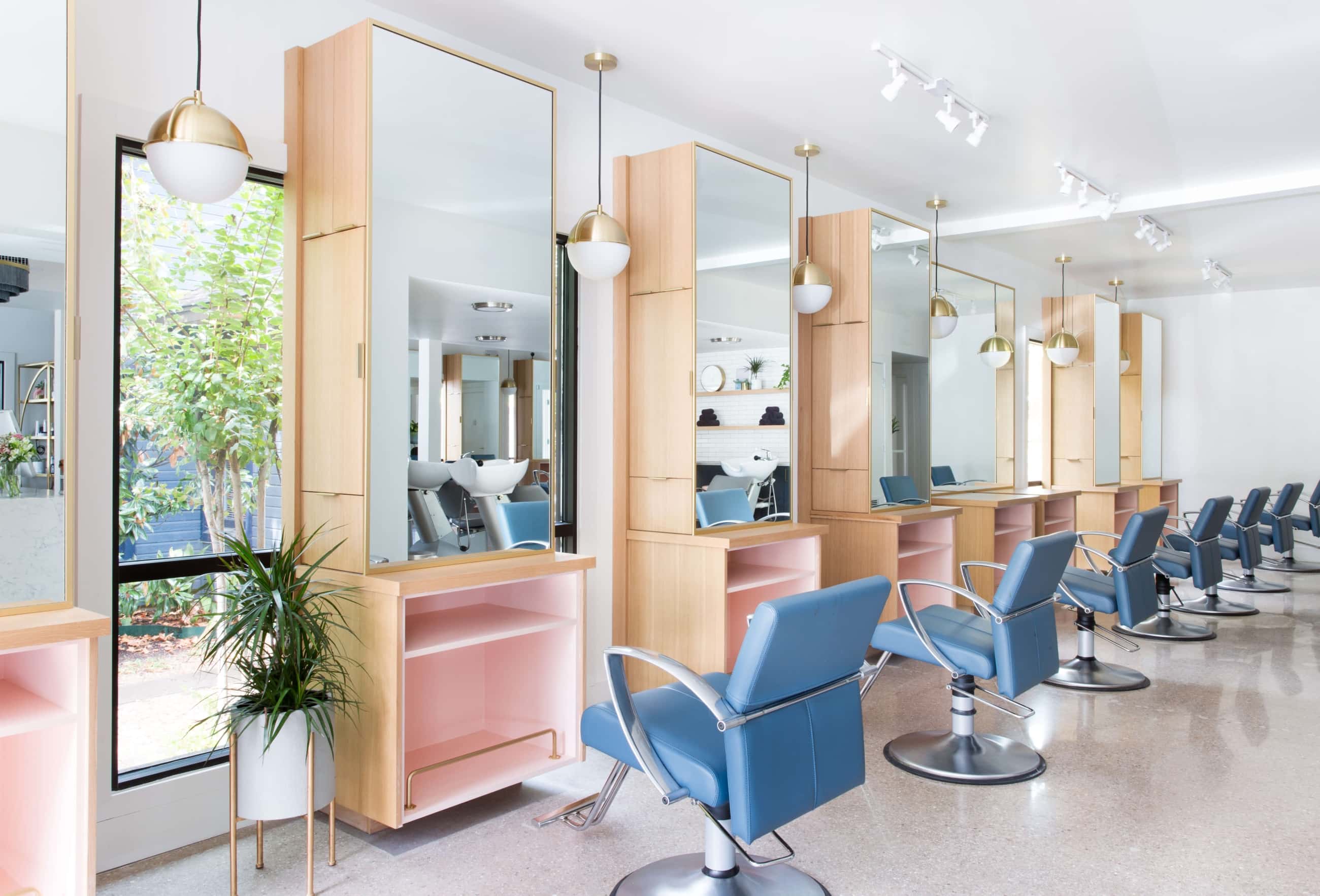 Mirror Mirror Salon