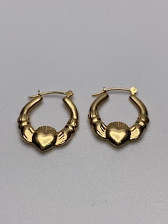 Gold Claddagh Earrings
