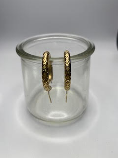 Gold Hoop Earrings w/design