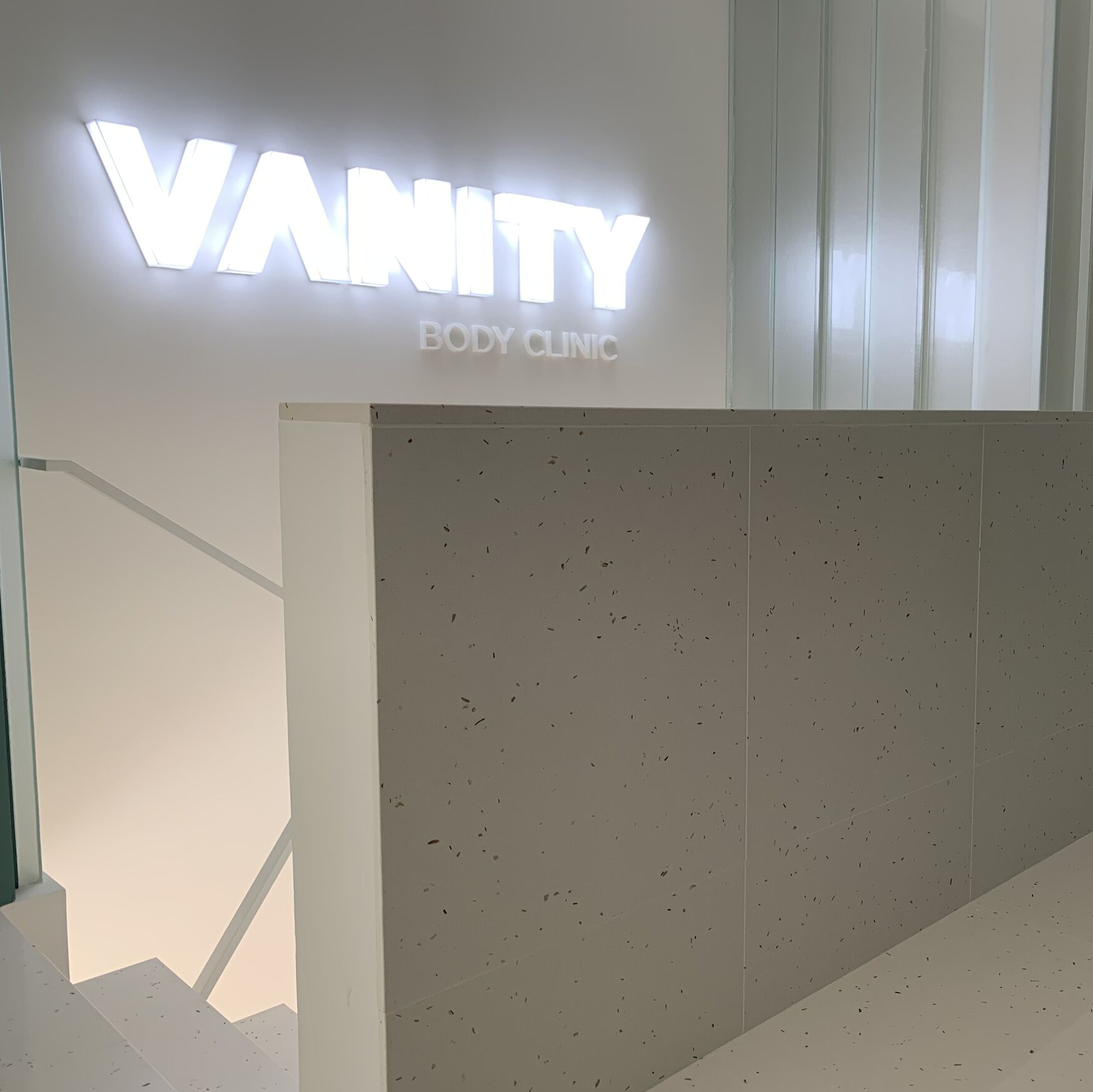 Vanity Clinic By RMC