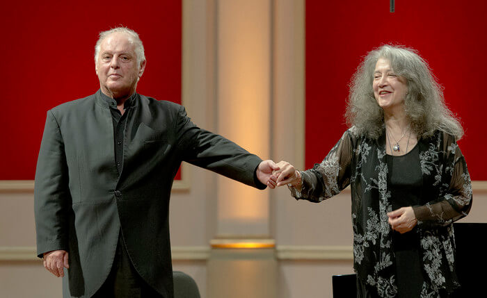 日本人が知らない 世界最高峰のピアニストを聴き尽くす Phonim