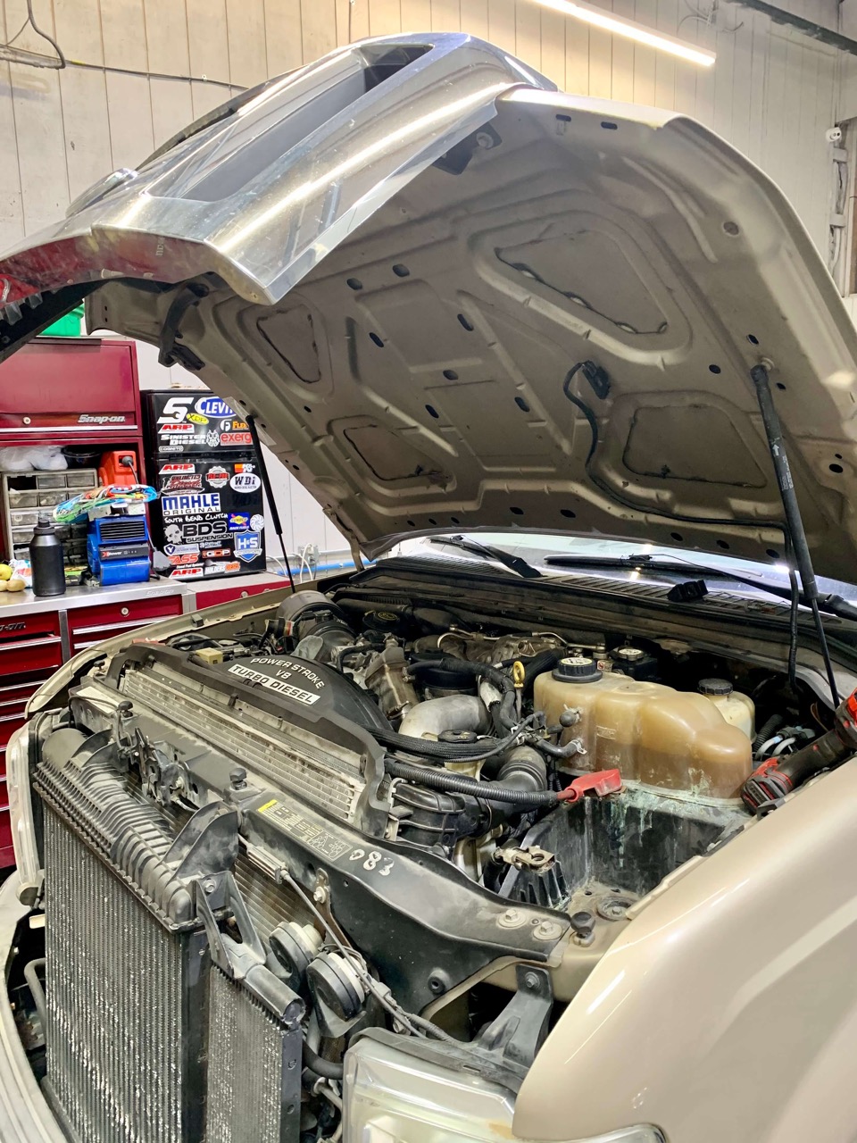 Battery Service for Diesel | Specialized Truck Repair