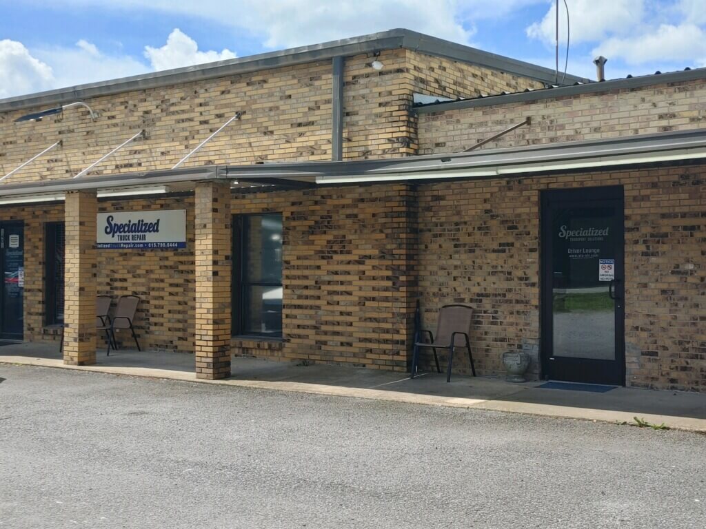 1401 TN-96 N, Fairview | Specialized Truck Repair Shop