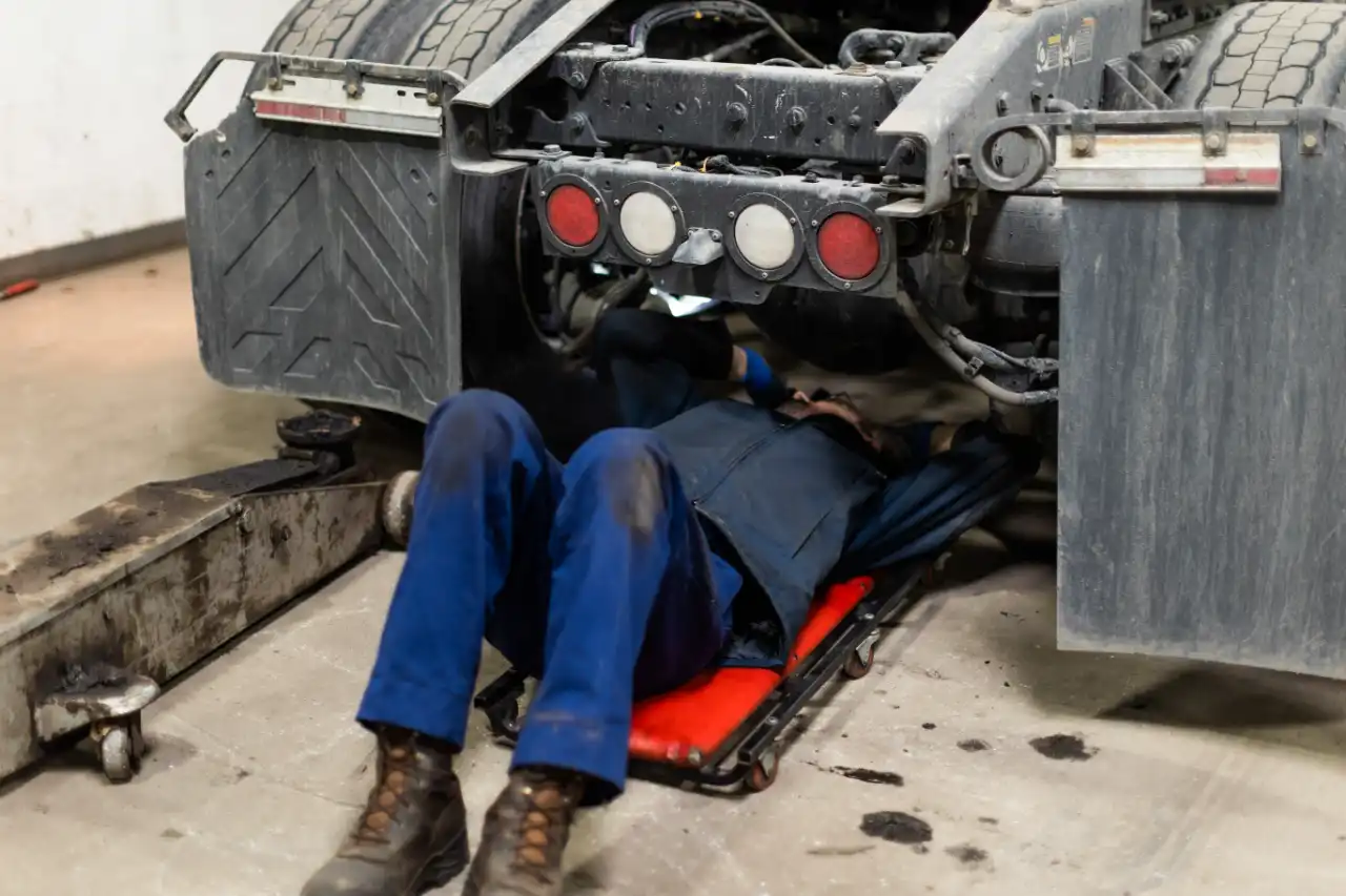 The Impact Of Environmental Factors On Heavy-Duty Truck Performance And
