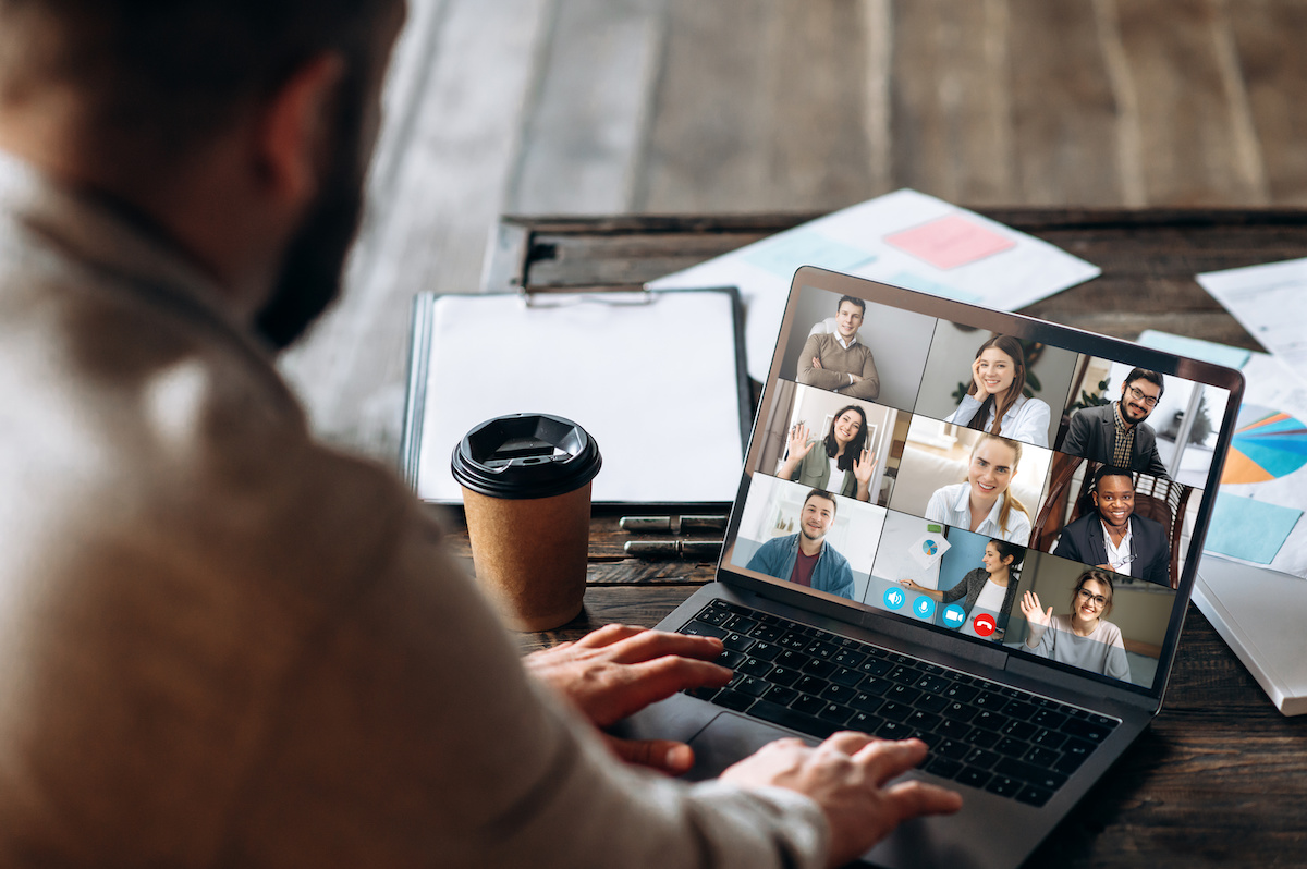 check when everyone's schedules overlap