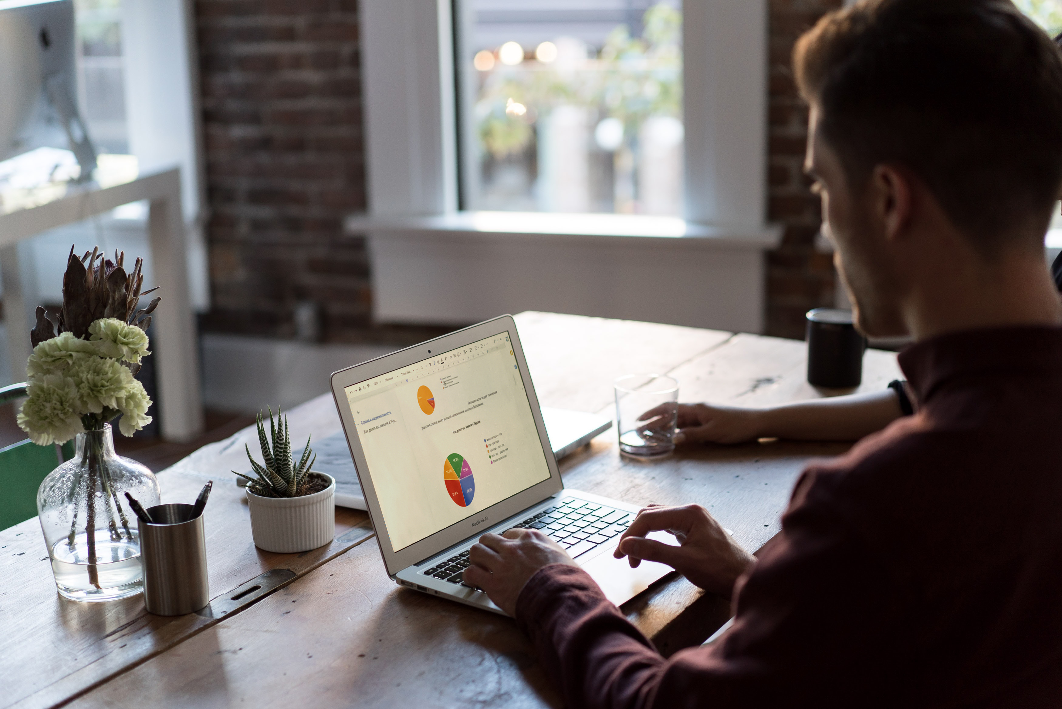 Data analyst & analytics for travel insurance and digital nomads