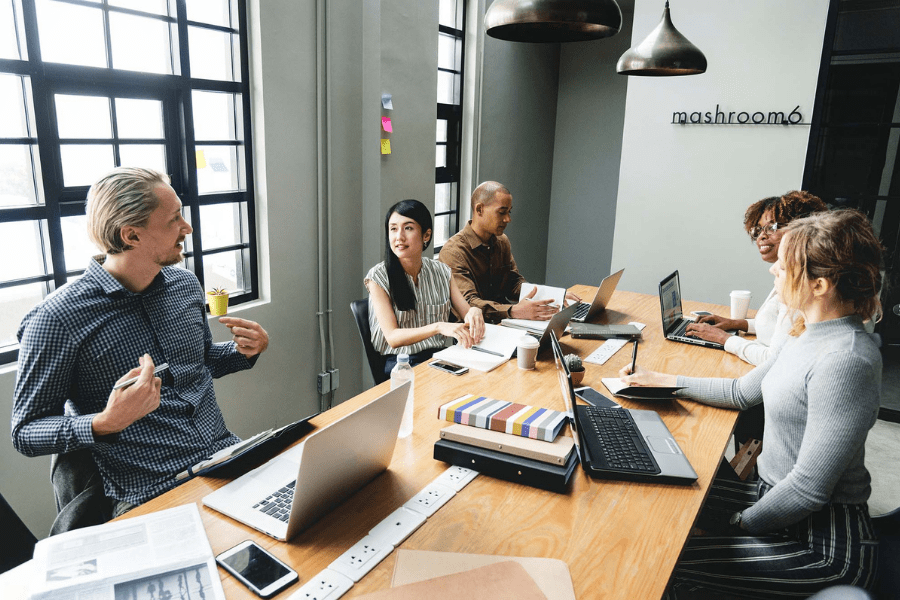 Managing risk and dependencies in Flomatika