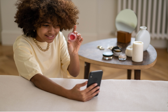 Comment évaluer l’authenticité d’un influenceur ?