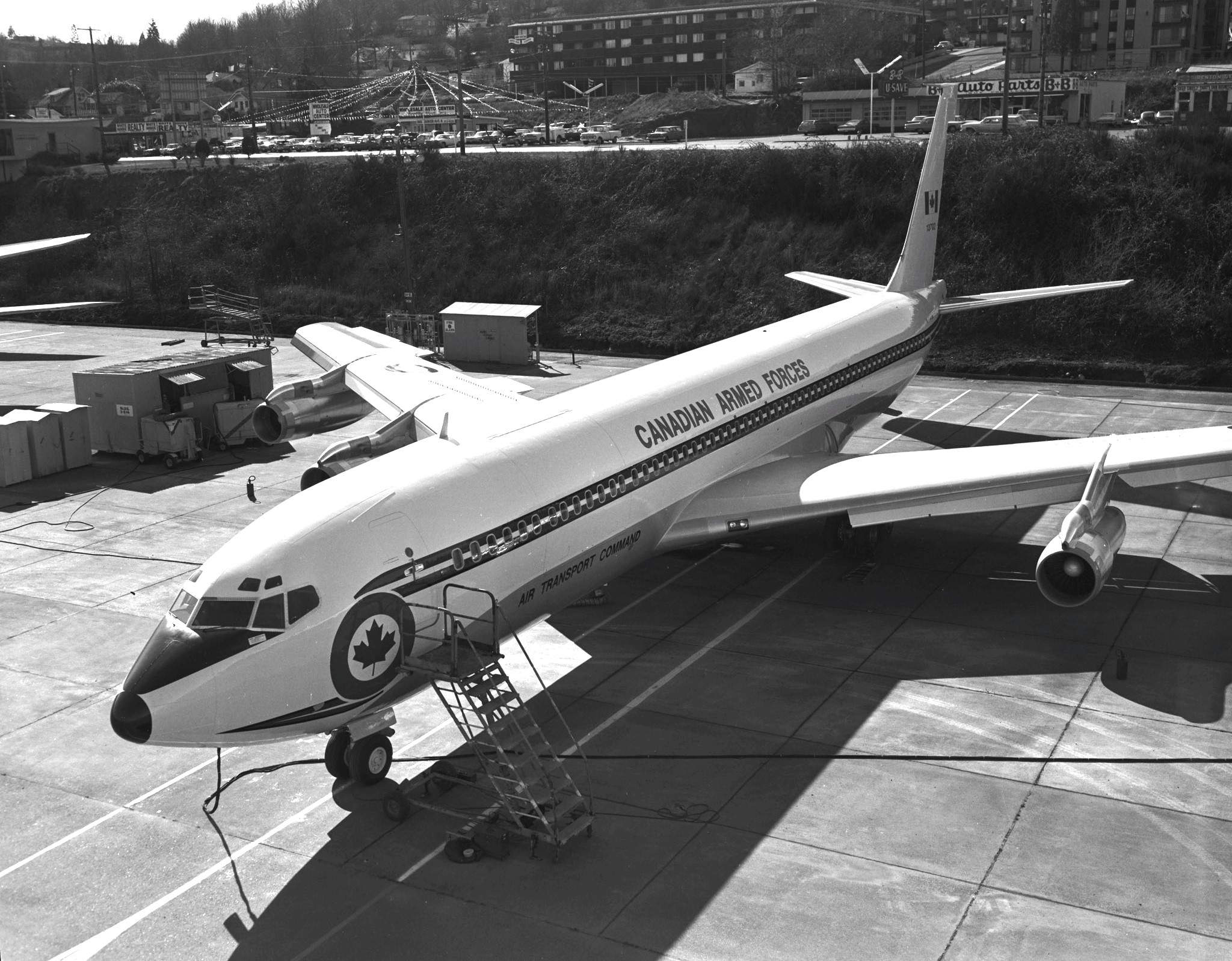 Canadian Warplanes 6 Boeing CC137 (Boeing 707320C)