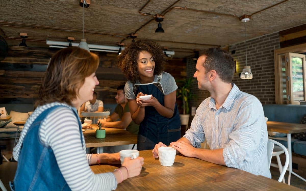 7 claves para gestionar el servicio al cliente en restaurantes