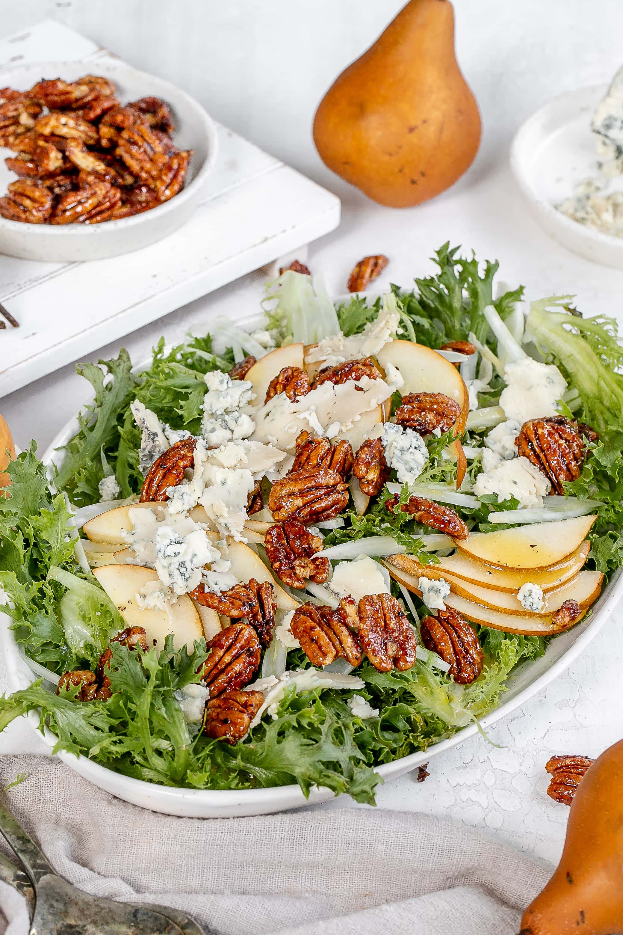 Frisée, Fennel & Pear Salad with Blue Cheese