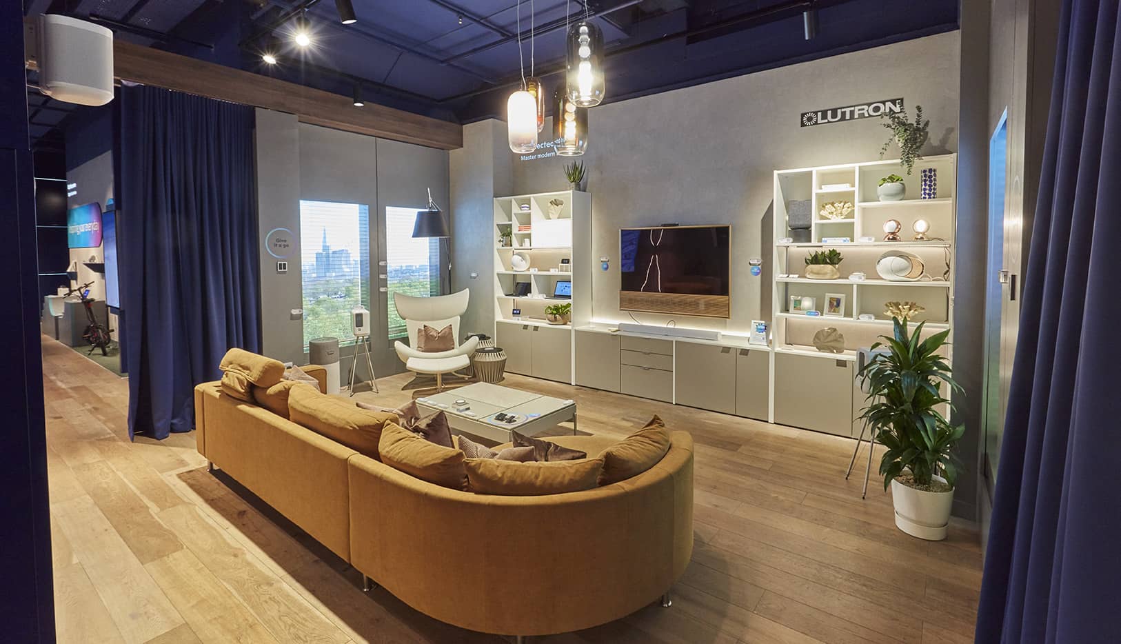 SITU LIVE | Immersive Retail Concept | Bearded Kitten Agency