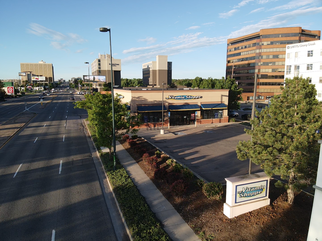 Vitamin Shoppe Shuts Down Glendale and Littleton Stores Due to