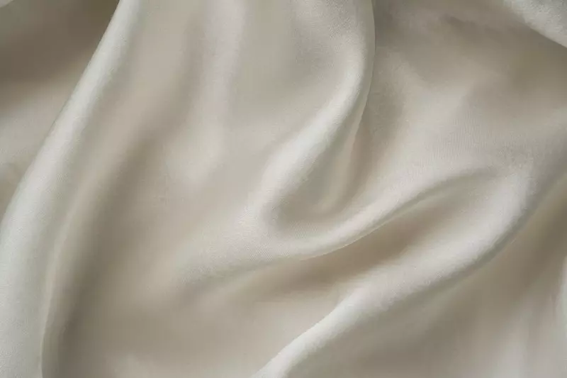 A piece of silk show in image