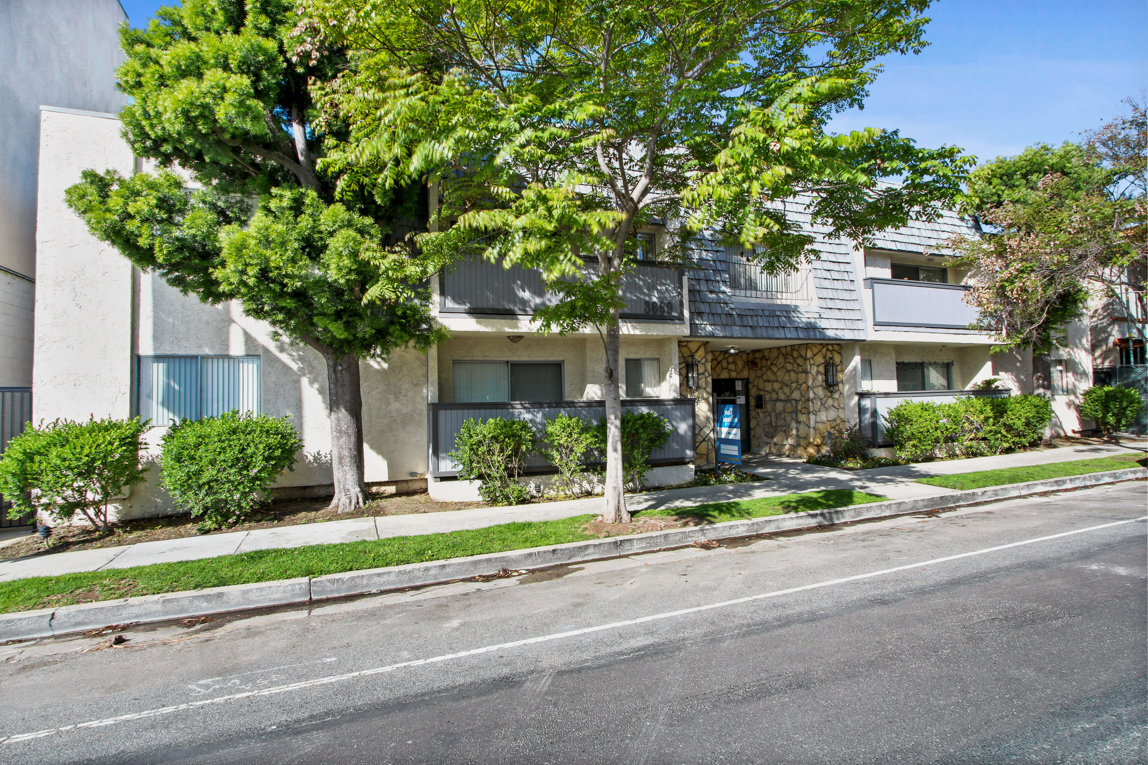 3669 Motor Ave Los Angeles, CA 90034 - DSL Properties