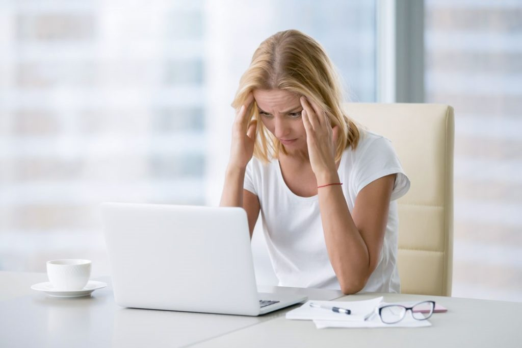 How Distraction Worsens Anxiety And How You Can Cope How Distraction Worsens Anxiety And How You Can Cope