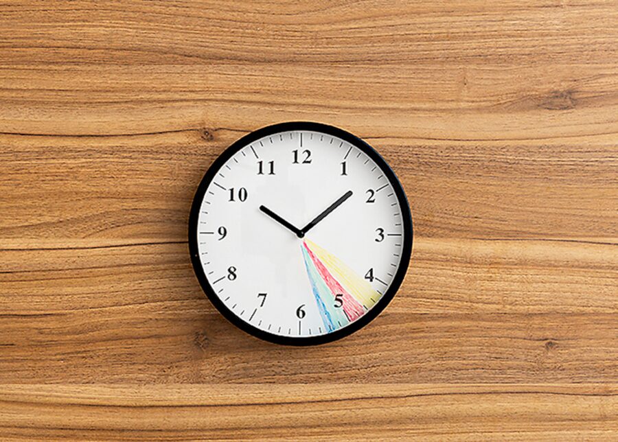 DIY coloured in clock