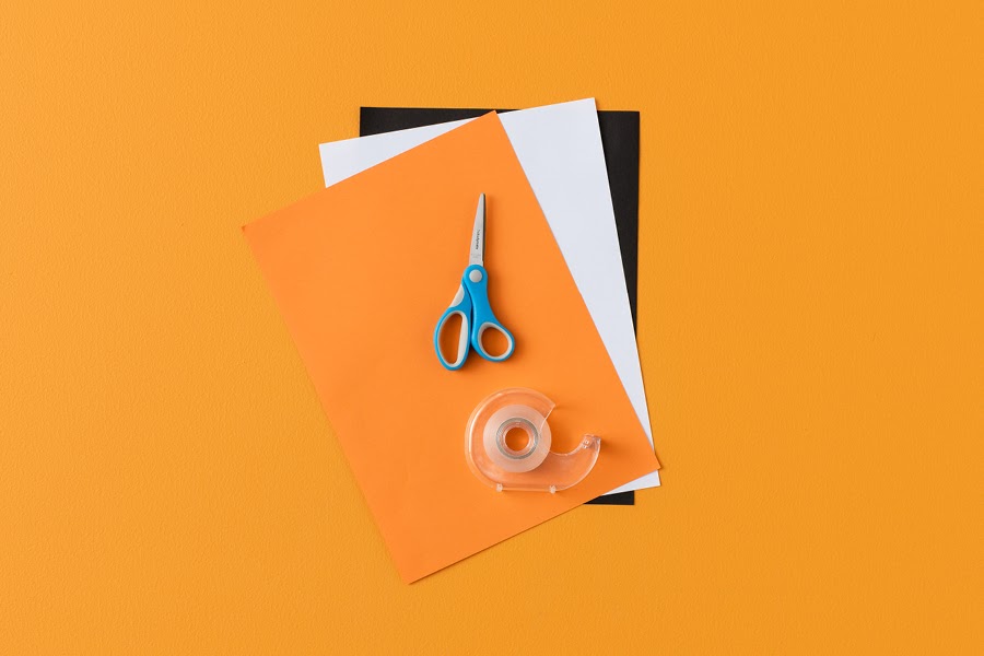 Anyone can make a spooky garland in this easy Halloween crafts project for kids.