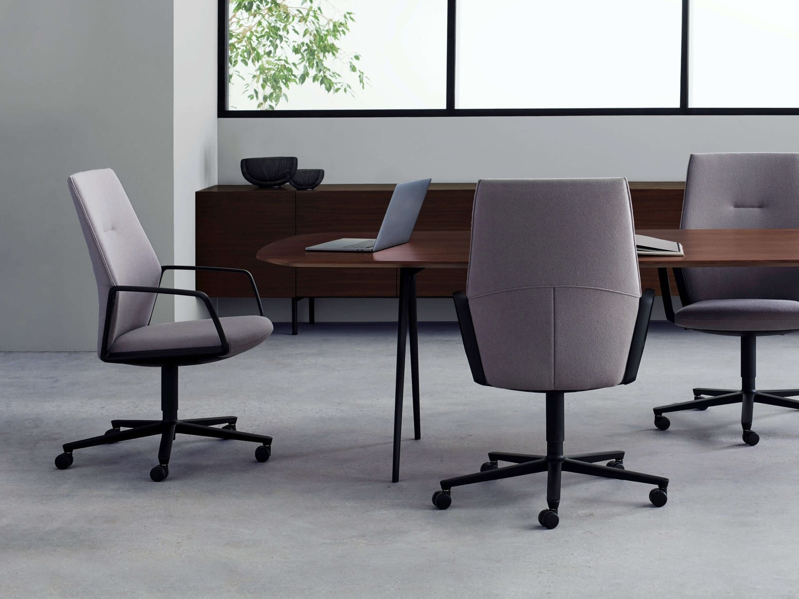 M75 Davis Furniture