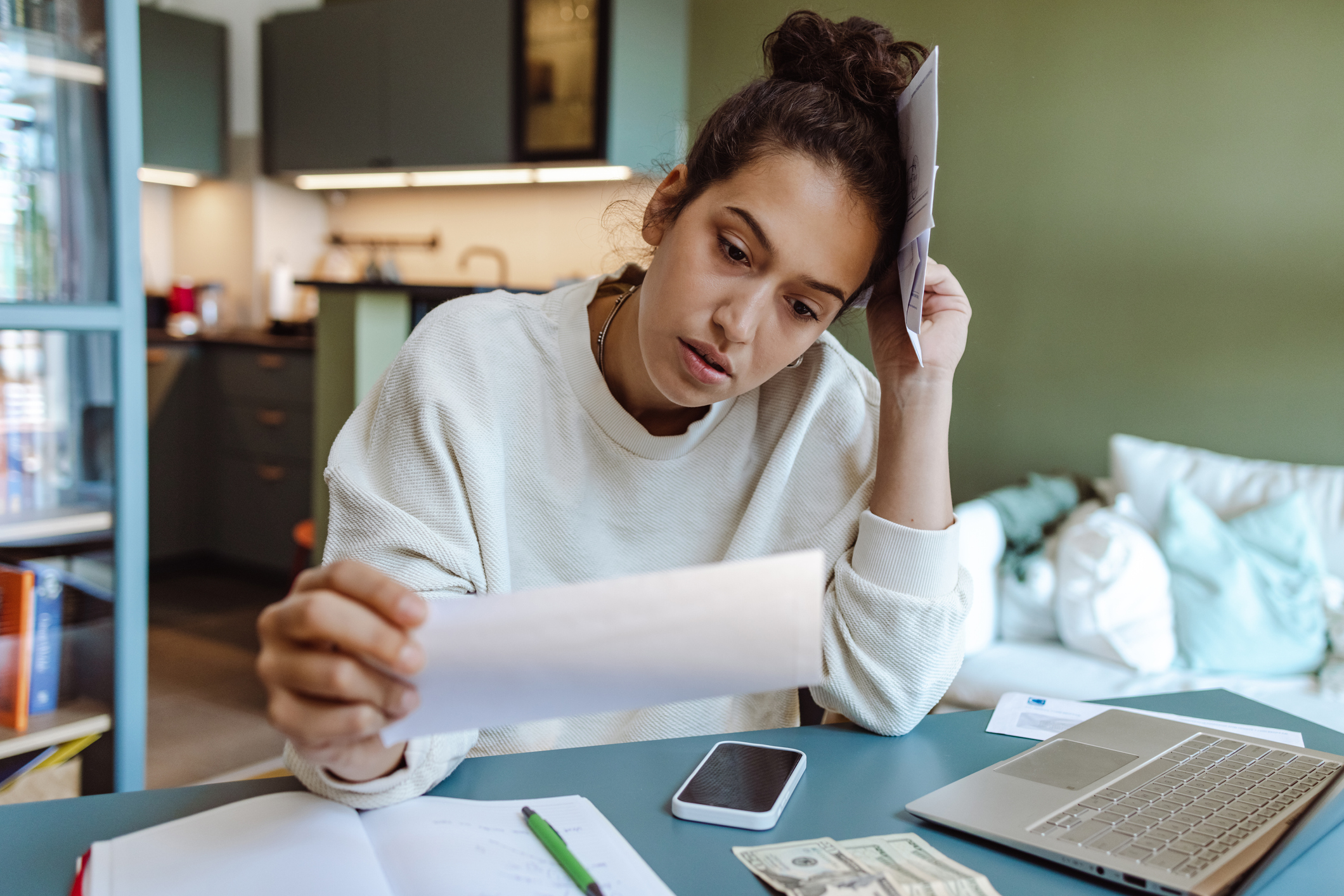 What to Do as a Therapist if Your Client Doesn’t Pay You | Heard