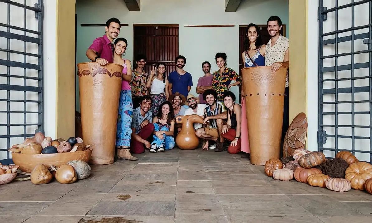 Família de artistas em barroló