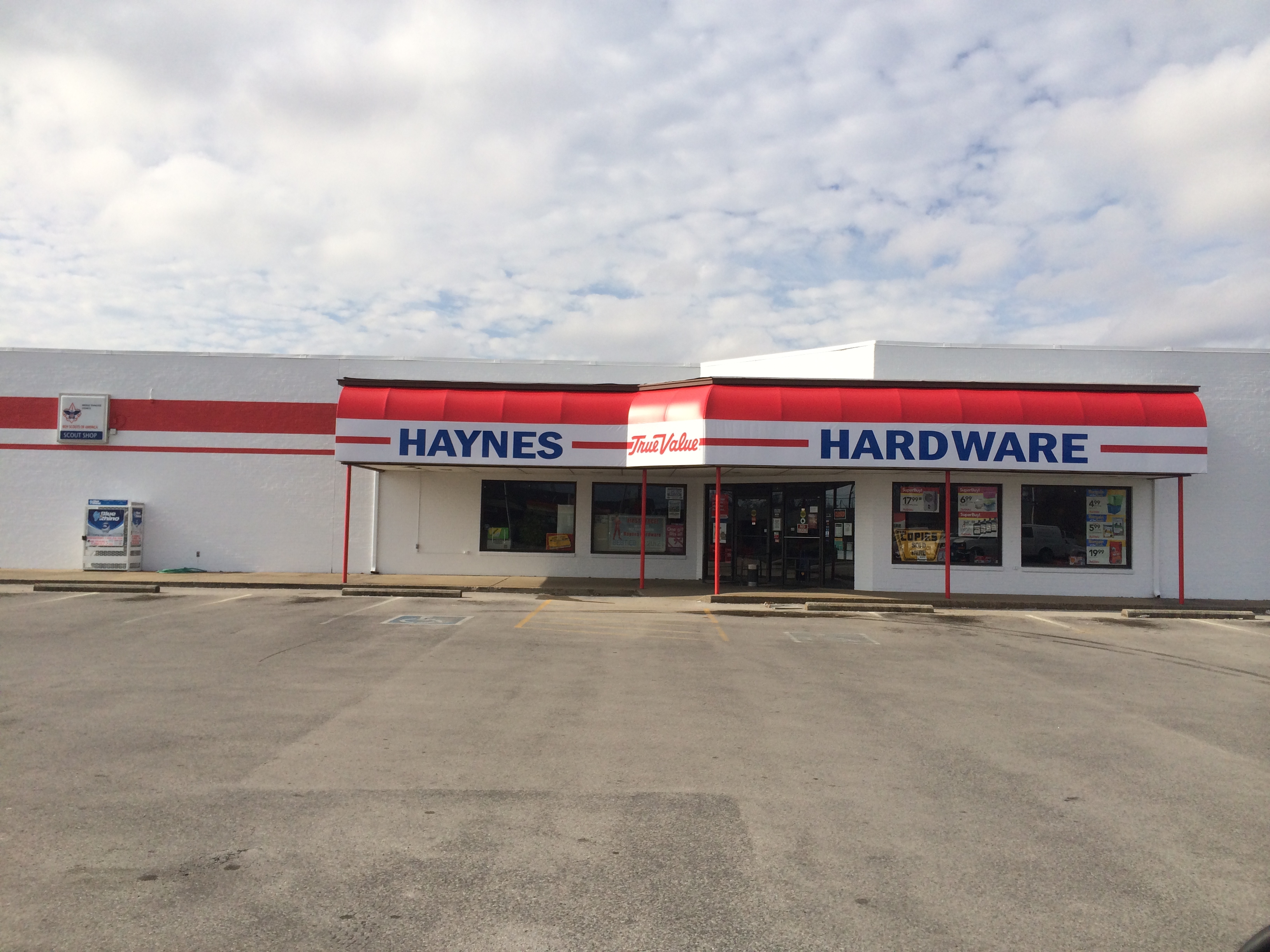 Mannys Ace Hardware East Aurora Photos - m8wchk1