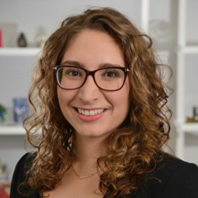 Juliana Stone