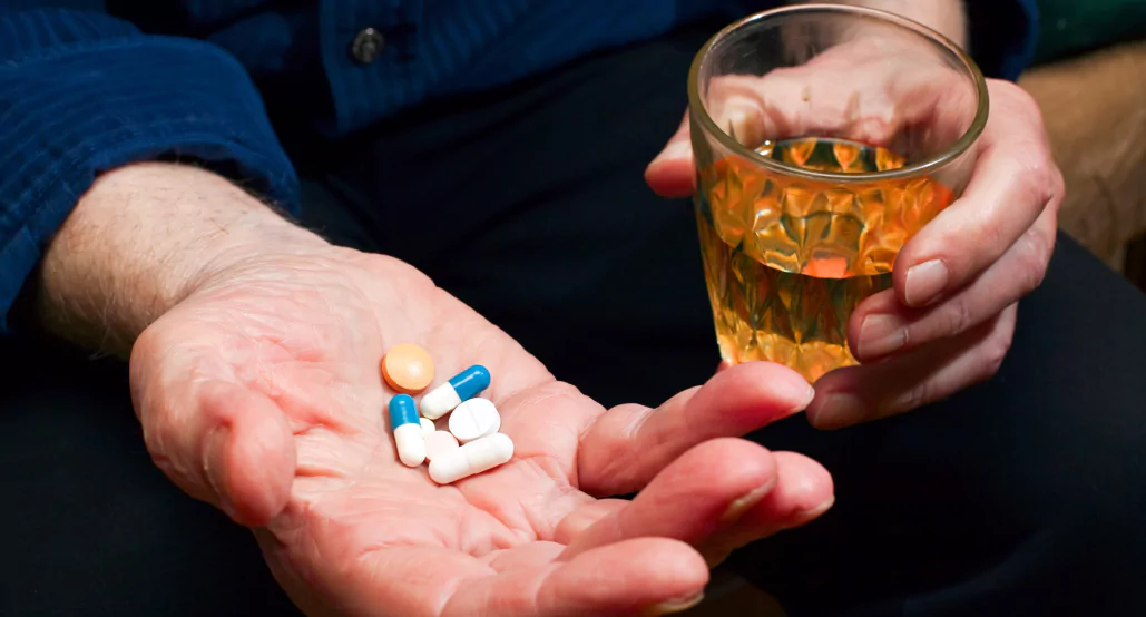Melatonin and Alcohol What Happens if You Mix Them?