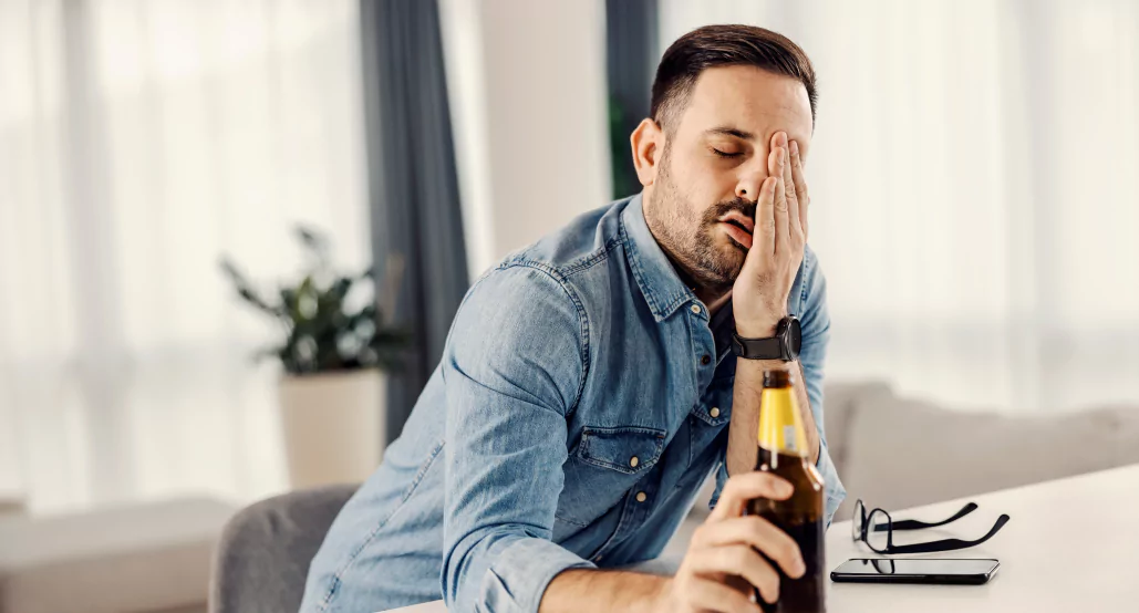 Why Does Alcohol Make You Dizzy? Reframe Blog