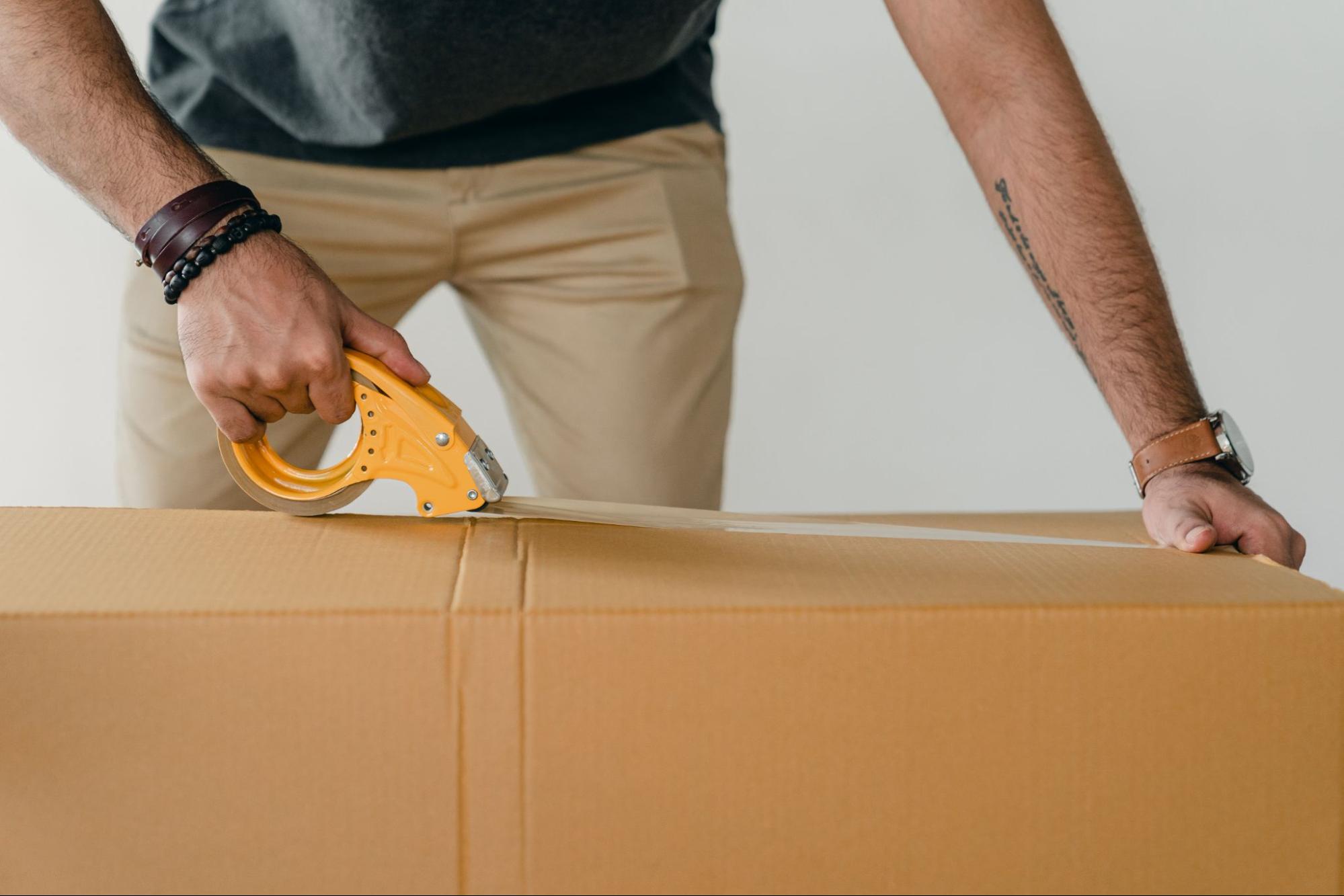 warehouse kitting - Rakuten Super Logistics