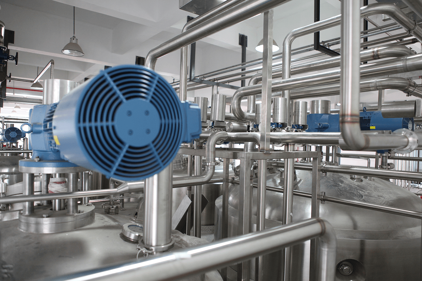 Engine in industrial environment