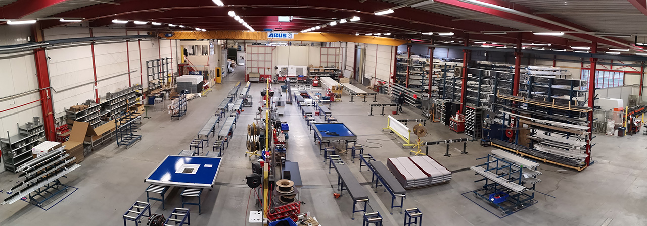 Real-time shopfloor visibility in a job-shop through indoor positioning